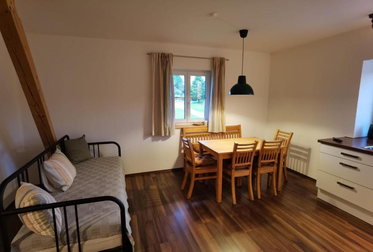 Haiming Niedergerner Alpaka Ranch 아파트 외부 사진